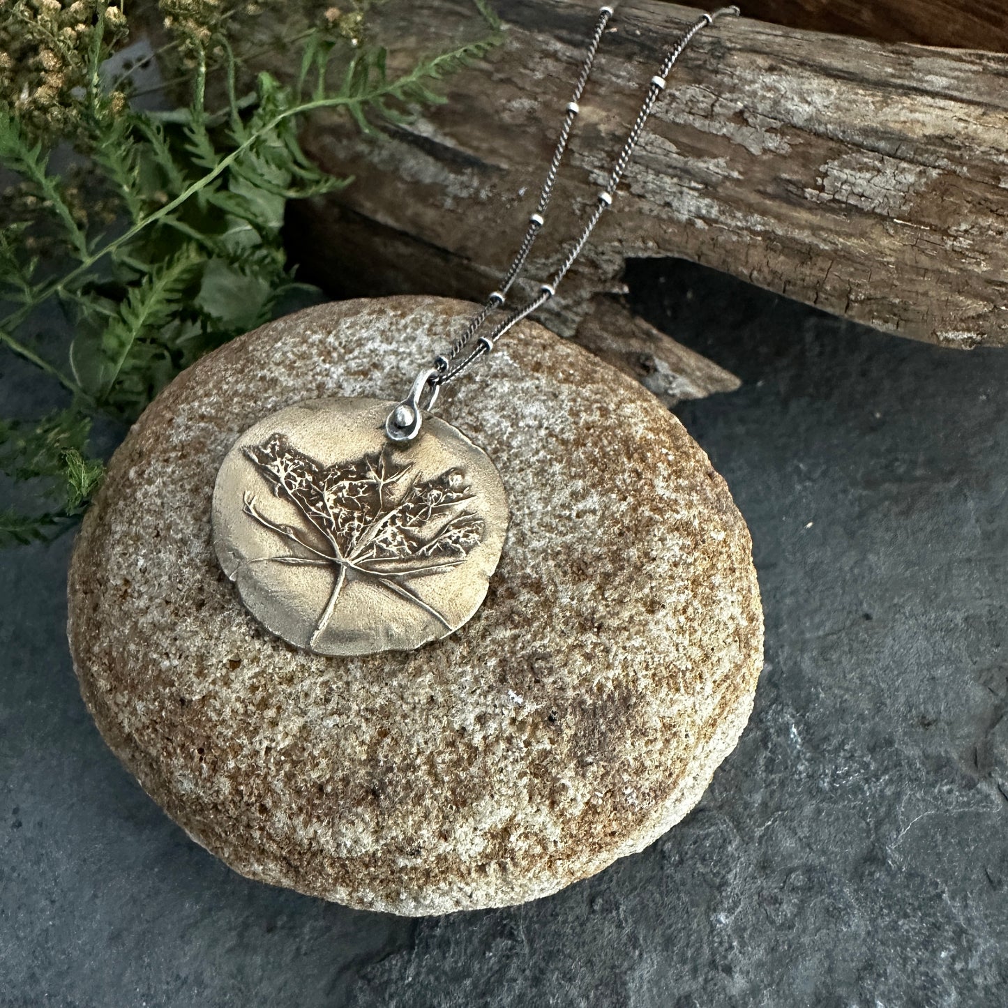 Bronze Queen Anne’s Lace Necklace