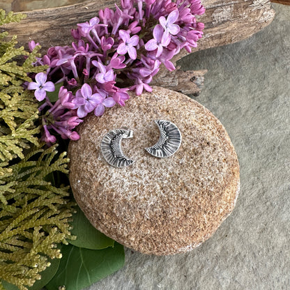 Daisy Crescent Moons